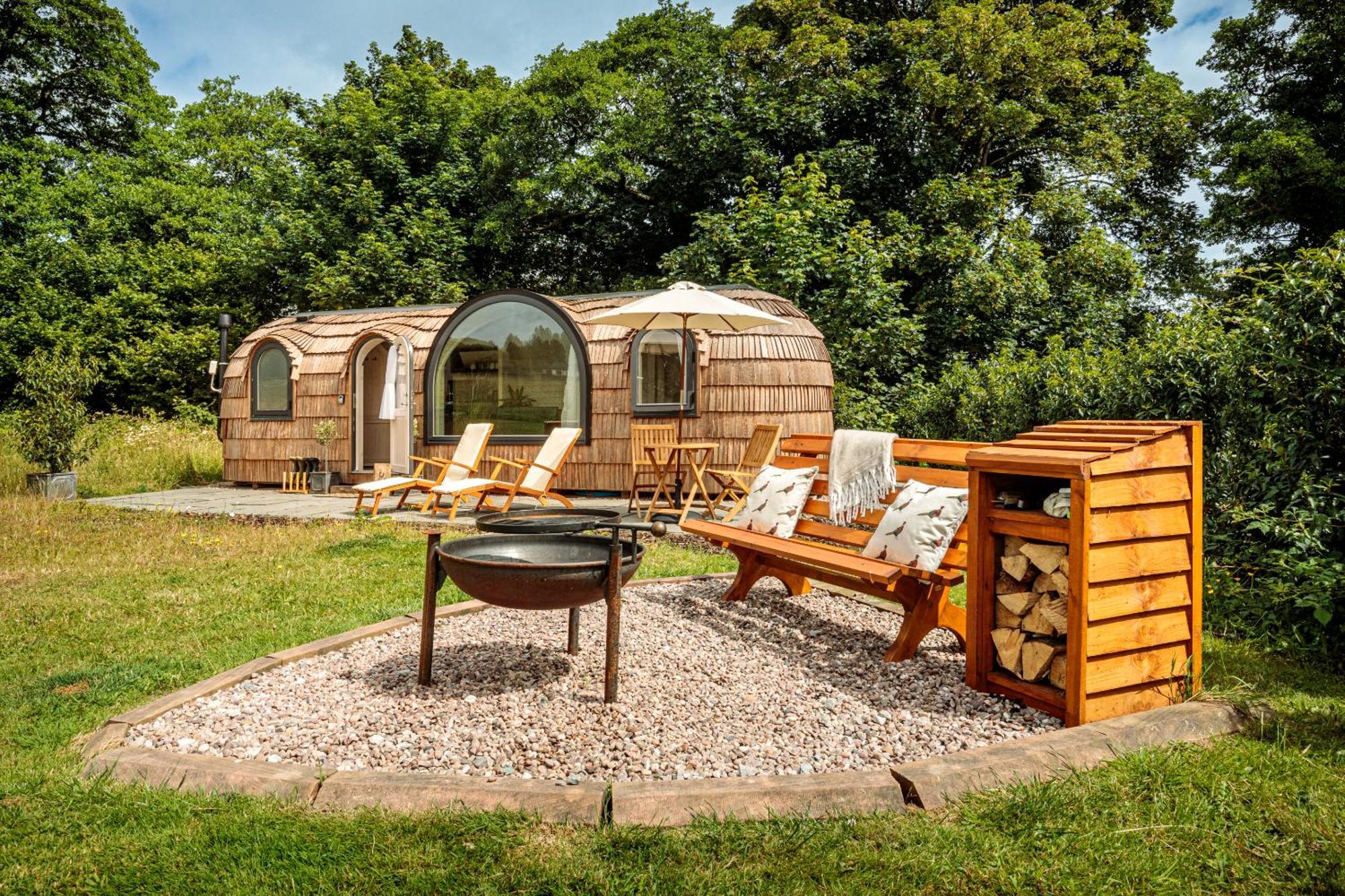 Oak Mead Villa Wrexham Szoba fotó